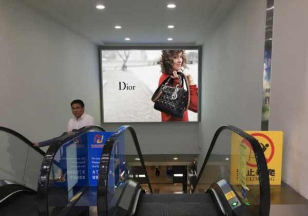 ？？？？诿览蓟∏矫娴葡涔愀