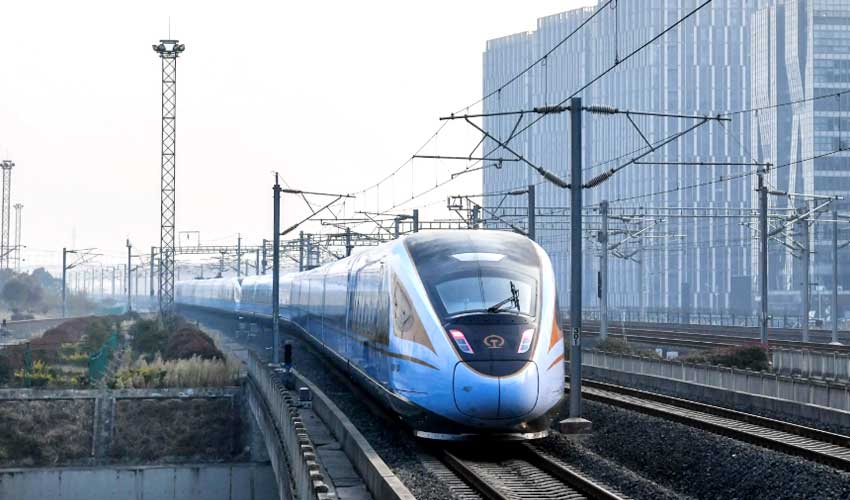 动车组广告怎么投放？？？？？动车站广告投放要点！